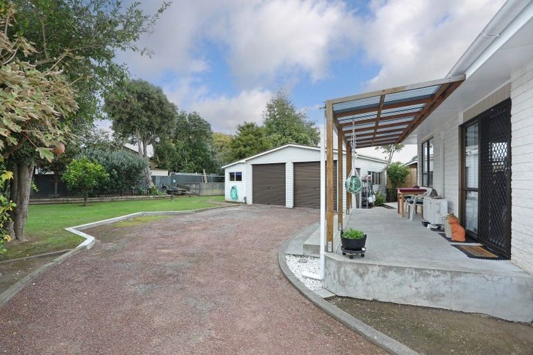 Photo of property in 12 Hammond Street, Bulls, 4818