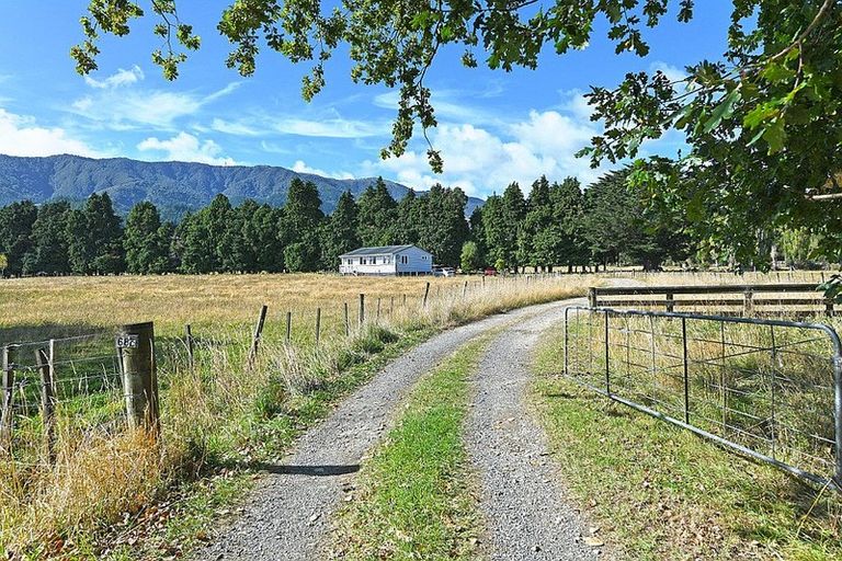 Photo of property in 68c Parkes Line Road, Mangaroa, Upper Hutt, 5018