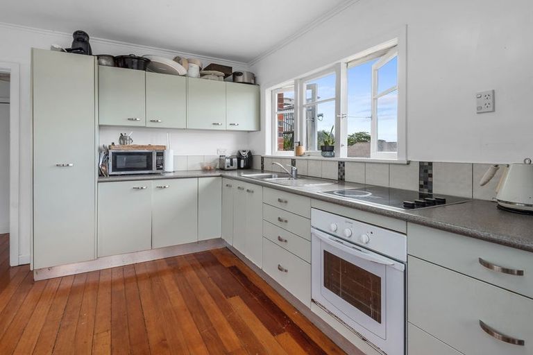 Photo of property in 45 Old Onerahi Road, Onerahi, Whangarei, 0110