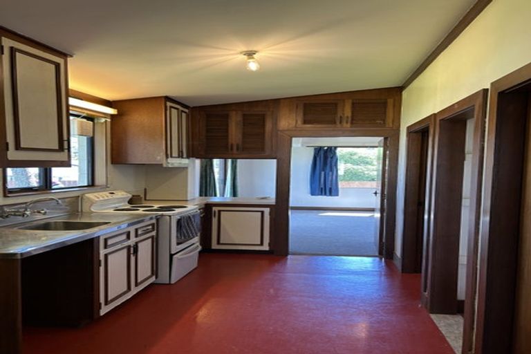 Photo of property in 165 Mitchell Street, Brooklyn, Wellington, 6021