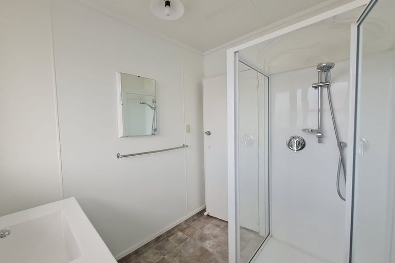 Photo of property in 136 Puriri Street, Castlecliff, Whanganui, 4501