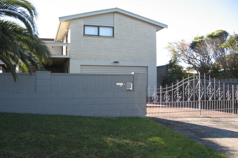 Photo of property in 13 Russell Heights, Russell, 0202