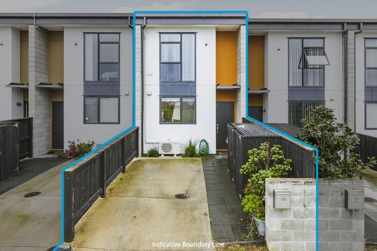 Photo of property in 105 Te Aparangi Road, Papakura, 2110