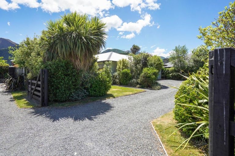 Photo of property in 10 Mount Isobel Place, Hanmer Springs, 7334