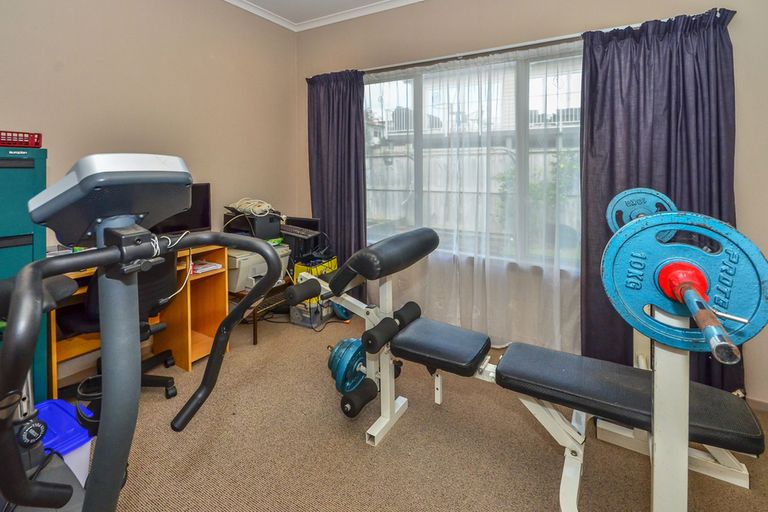 Photo of property in 8 Bilkey Avenue, Pukekohe, 2120