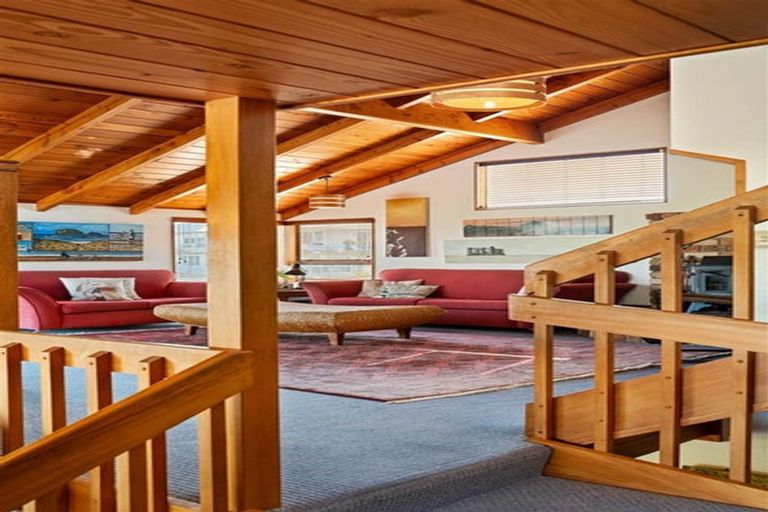 Photo of property in 116 Saint Patricks Row, Whangamata, 3620