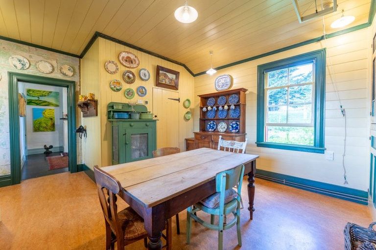 Photo of property in 56 Burgess Road, Herbert, Oamaru, 9495