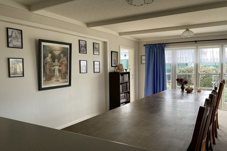 Photo of property in 73 Dunns Avenue, The Pines Beach, 7630