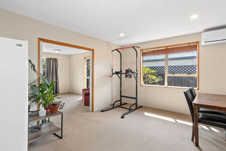 Photo of property in 2/134 Matsons Avenue, Papanui, Christchurch, 8053