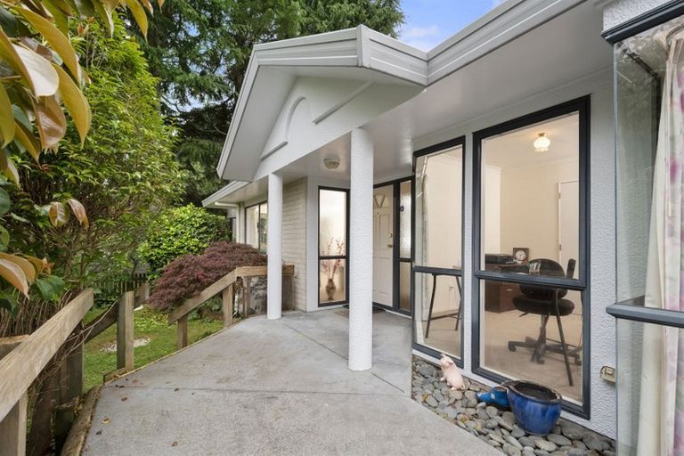 Photo of property in 1b Camellia Place, Greerton, Tauranga, 3112