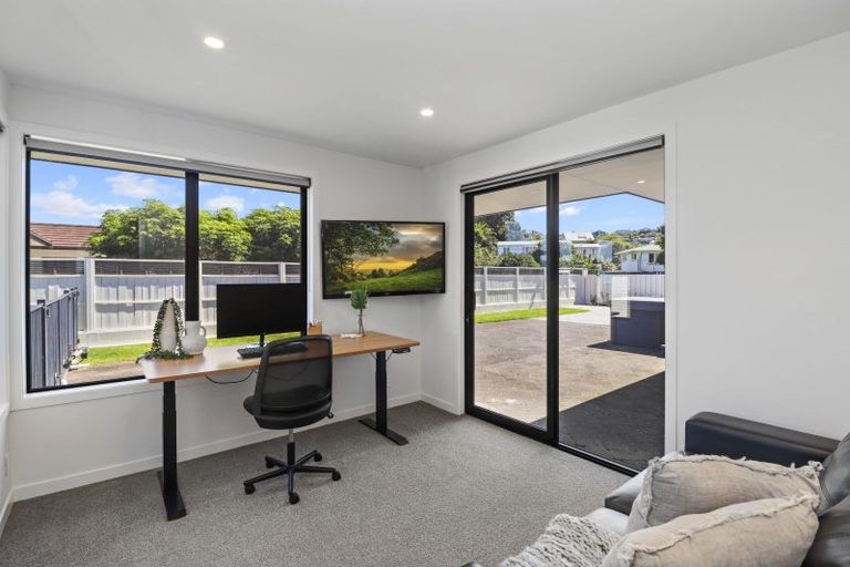 Photo of property in 32 The Esplanade, Omokoroa, 3114