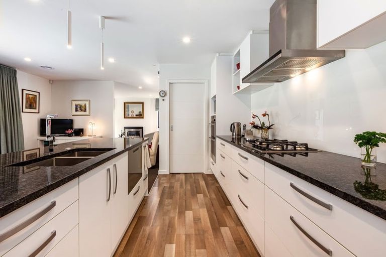 Photo of property in 64 Banks Boulevard, Whitby, Porirua, 5024