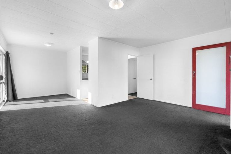 Photo of property in 35 Purcell Place, Melville, Hamilton, 3206