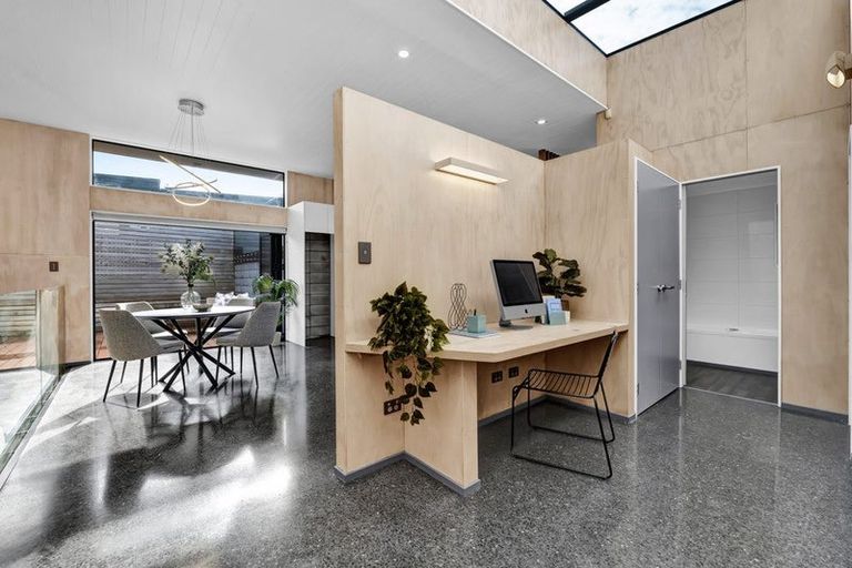 Photo of property in 82d Smart Road, Glen Avon, New Plymouth, 4312