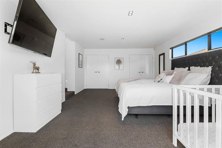 Photo of property in 8 Taurus Place, Kawaha Point, Rotorua, 3010