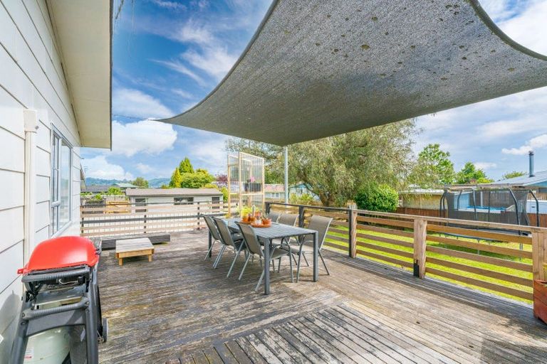 Photo of property in 97 Richmond Avenue, Richmond Heights, Taupo, 3330