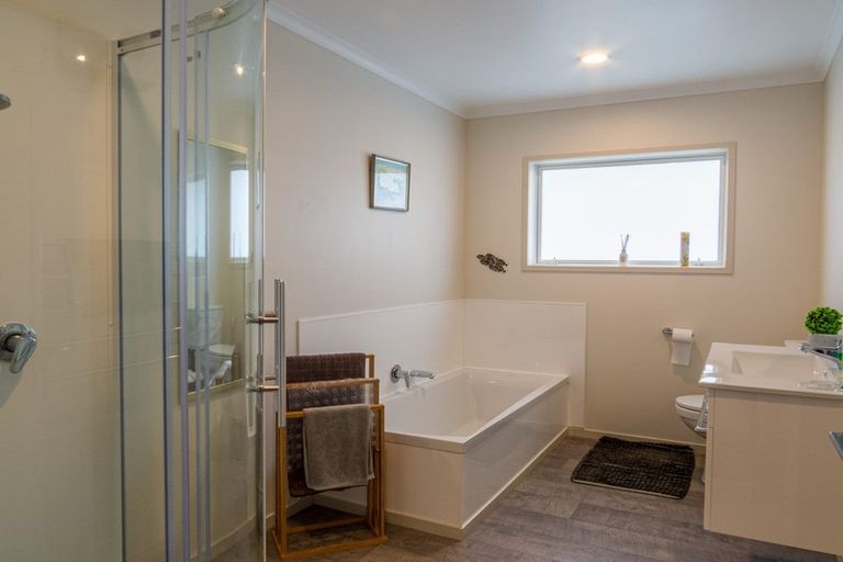 Photo of property in 46 Bunyan Road, Coastlands, Whakatane, 3120