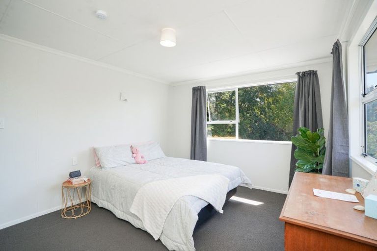 Photo of property in 44 Marama Avenue North, Otatara, Invercargill, 9879