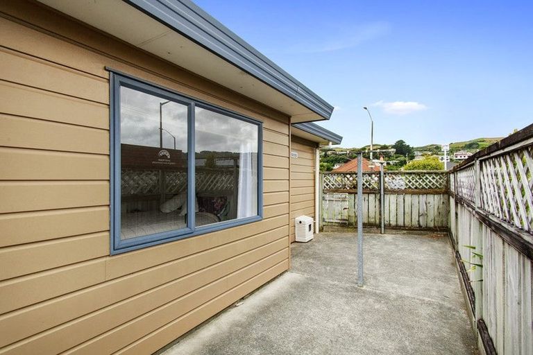 Photo of property in 1/157 Main Road, Tawa, Wellington, 5028