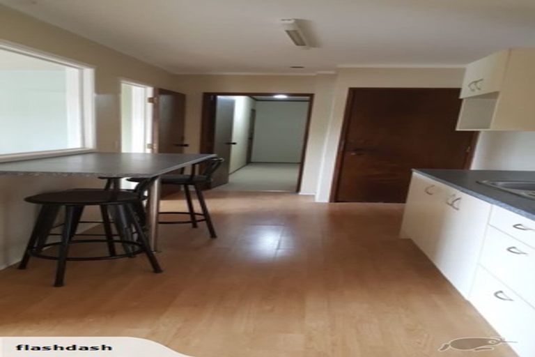 Photo of property in 45 Agincourt Street, Glenfield, Auckland, 0629