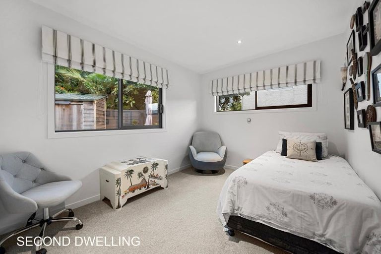 Photo of property in 4 Milford Park Place, Milford, Auckland, 0620