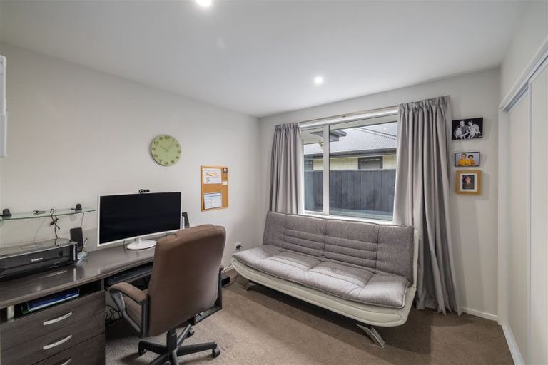 Photo of property in 49 Westpark Boulevard, Rangiora, 7400