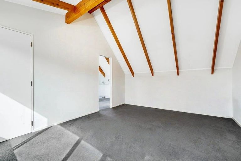 Photo of property in 2/17 Daria Place, Northpark, Auckland, 2013