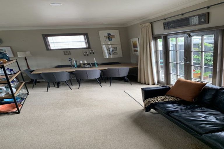 Photo of property in 11 Collingwood Street, Hokowhitu, Palmerston North, 4410