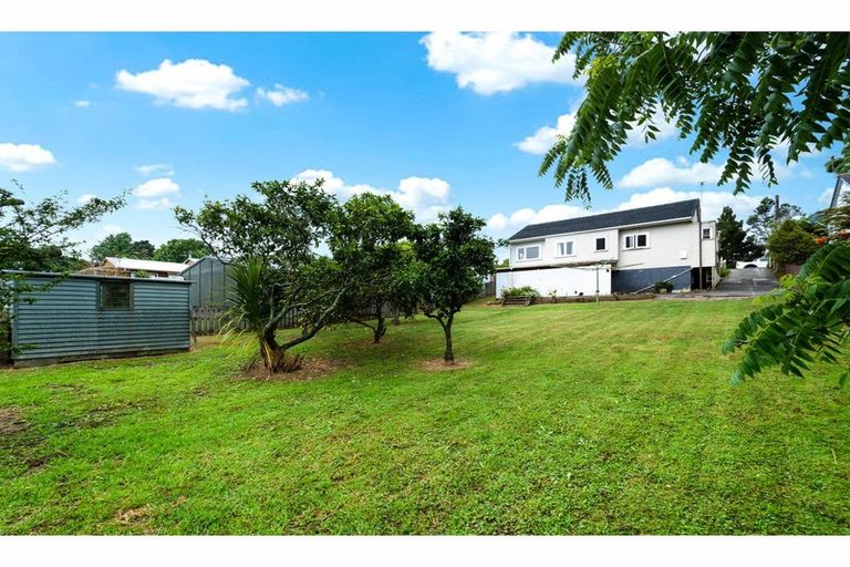 Photo of property in 54 Mcentee Road, Waitakere, Auckland, 0816