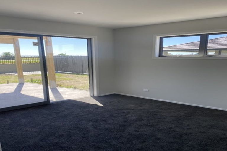 Photo of property in 64 Pelorus Avenue, Poraiti, Napier, 4112