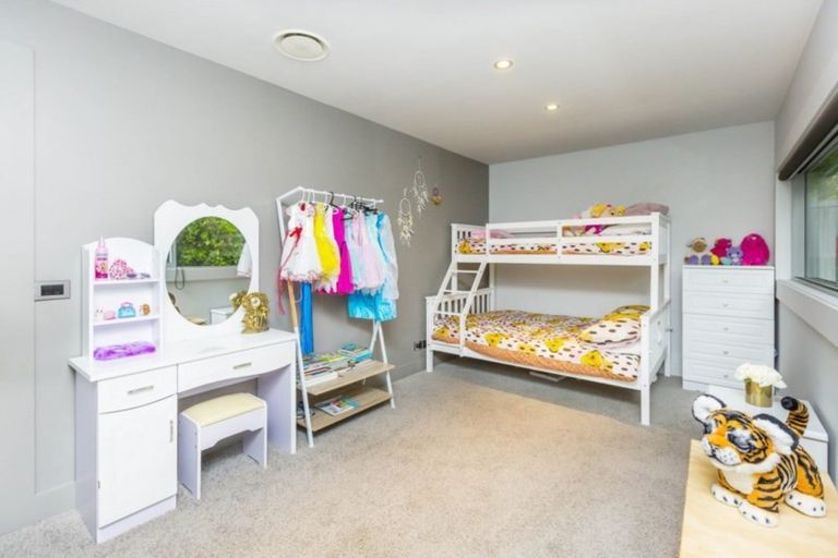 Photo of property in 18 Plateau Road, Te Marua, Upper Hutt, 5018