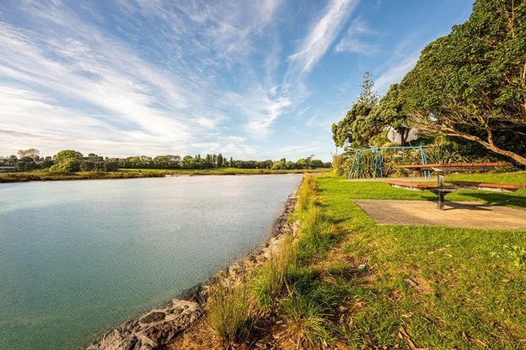 Photo of property in 43 Aramoana Avenue, Devonport, Auckland, 0624