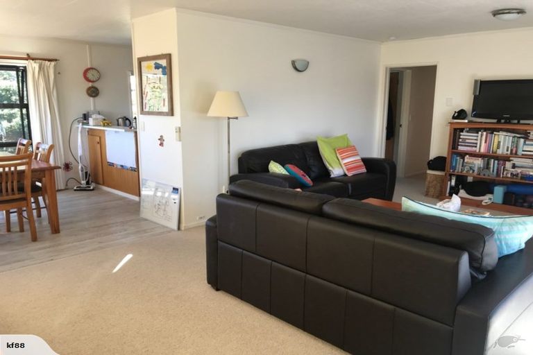 Photo of property in 36 Arnold Grove, Paraparaumu Beach, Paraparaumu, 5032