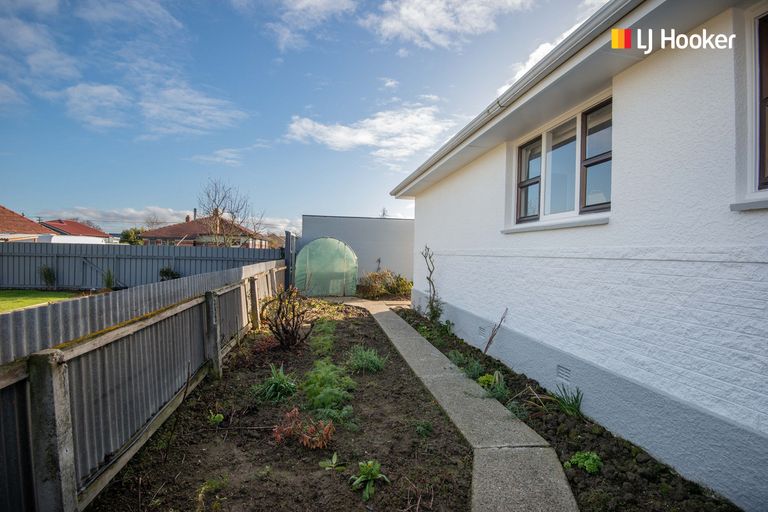 Photo of property in 5 Duthie Street, Milton, 9220