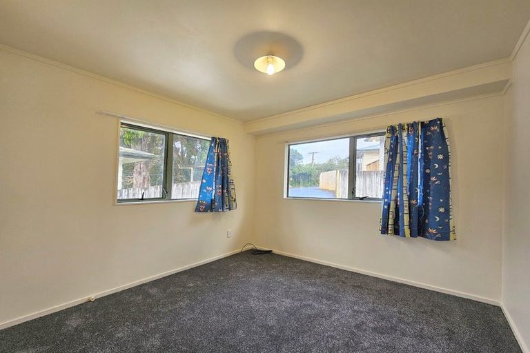 Photo of property in 25a Metcalfe Road, Ranui, Auckland, 0612