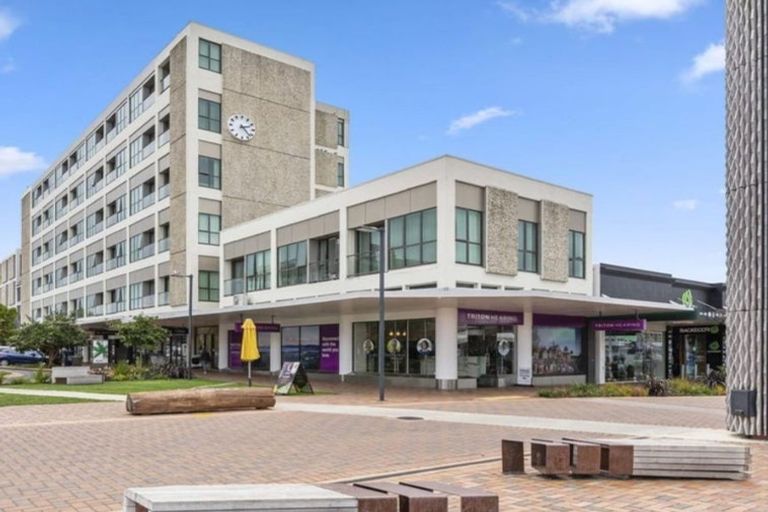 Photo of property in 1193 Hinemoa Street, Rotorua, 3010