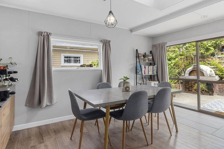 Photo of property in 35 Thompson Terrace, Toi Toi, Nelson, 7010