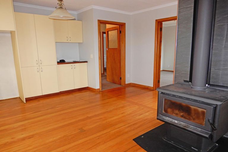 Photo of property in 21 Queens Crescent, Oamaru, 9400