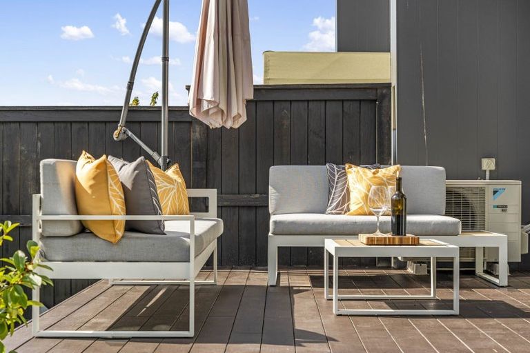 Photo of property in 40 Skua Road, Hobsonville, Auckland, 0616