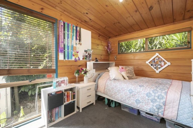 Photo of property in 12 Seymour Place, Bellevue, Tauranga, 3110