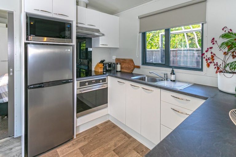 Photo of property in 163 Ocean Beach Road, Tairua, 3508