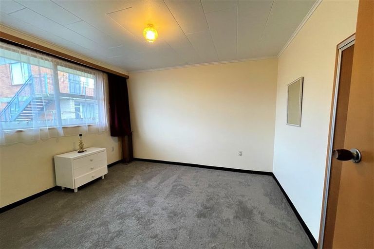 Photo of property in 159h Clyde Street, Balclutha, 9230