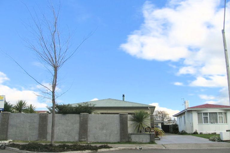Photo of property in 905 Heretaunga Street East, Parkvale, Hastings, 4122