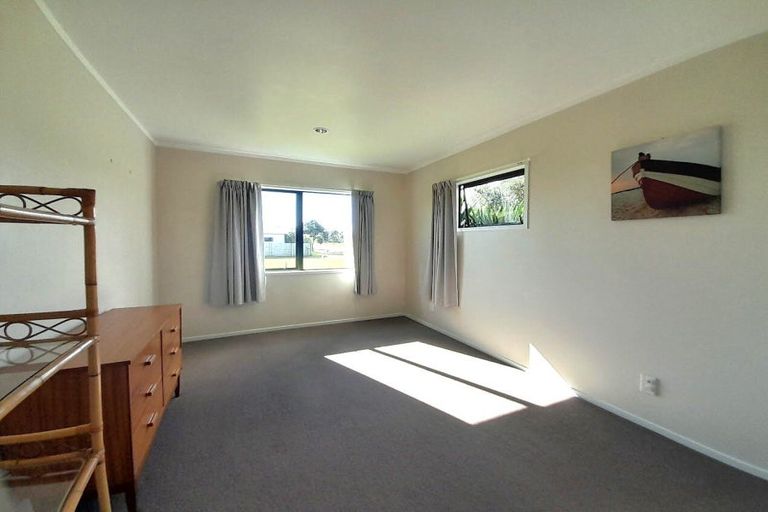 Photo of property in 329 Harbour Drive East, Matarangi, Whitianga, 3592