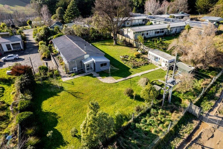 Photo of property in 66 Orokonui Road, Waitati, 9085