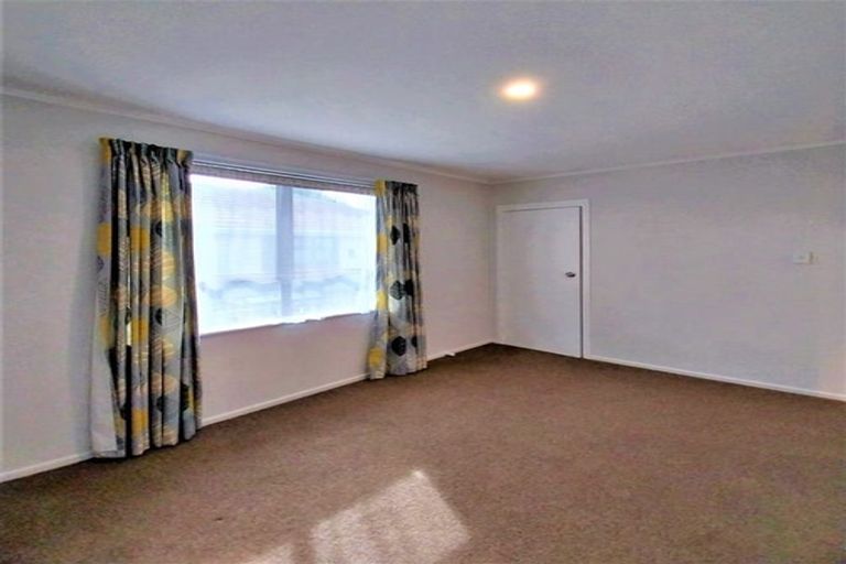 Photo of property in 21 Rogers Road, Manurewa, Auckland, 2102