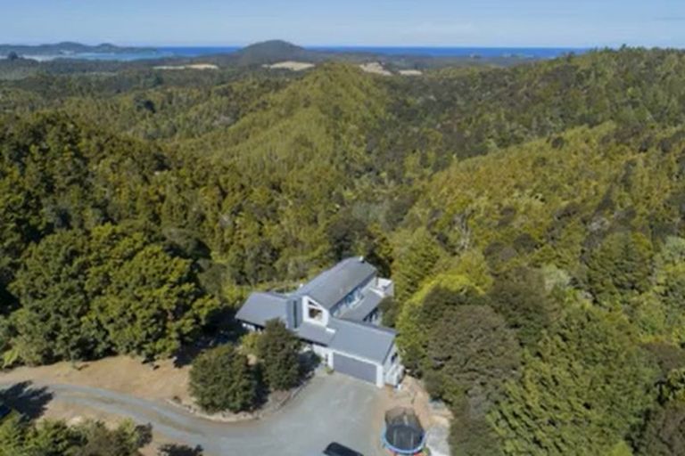 Photo of property in 677 Ngunguru Ford Road, Kiripaka, Whangarei, 0173