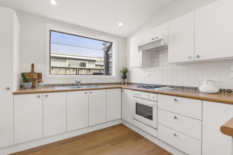 Photo of property in 15 Sillary Street, Hamilton East, Hamilton, 3216