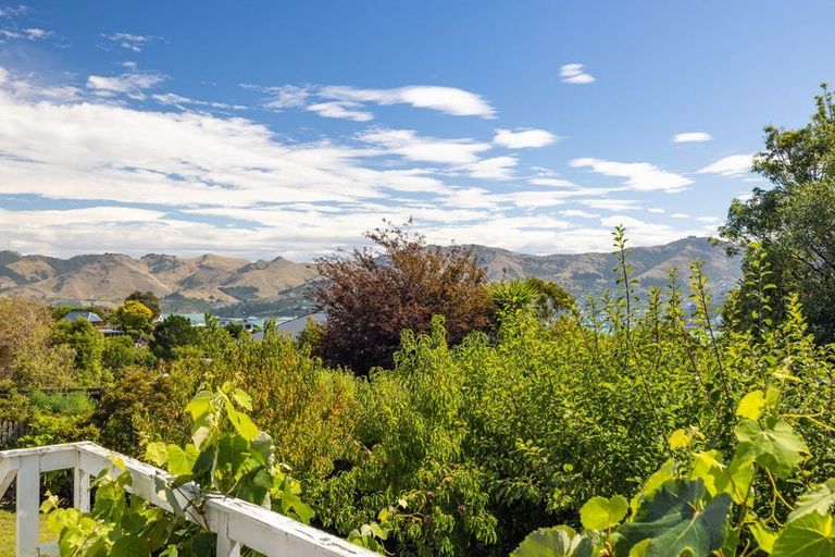 Photo of property in 43 Waipapa Avenue, Diamond Harbour, 8972