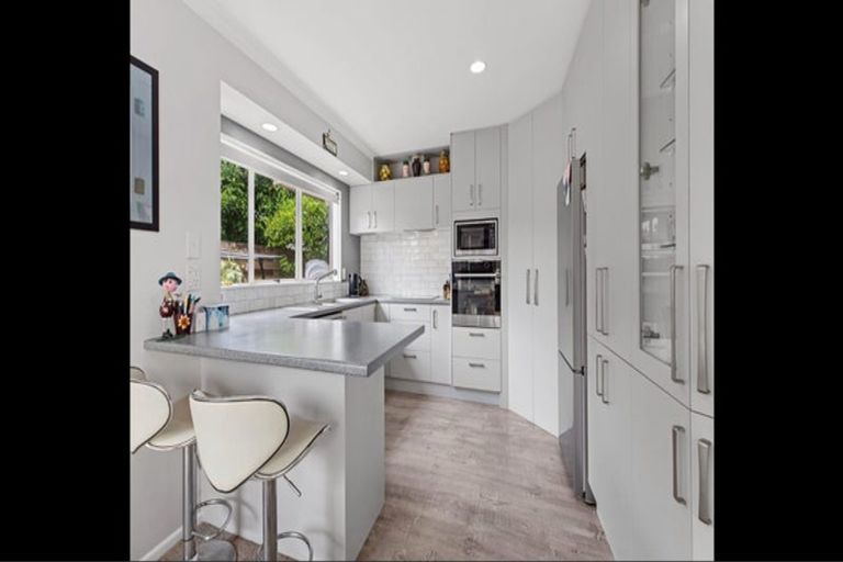 Photo of property in 10 Abelia Avenue, Mount Maunganui, 3116